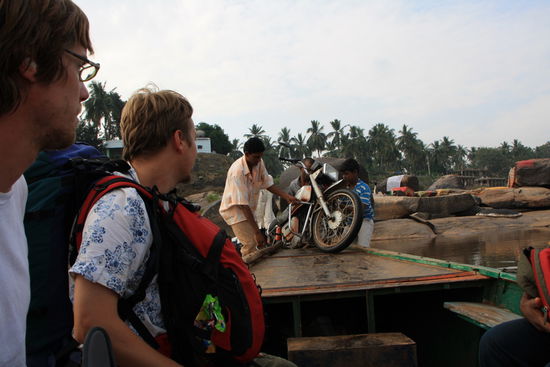 ... die wirklich alles da rüber transportiert.