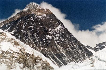 ... SAGARMATHA (nepalesisch) aka
CHOMOLUNGMA (tibetisch) aka
MOUNT EVEREST (englisch)