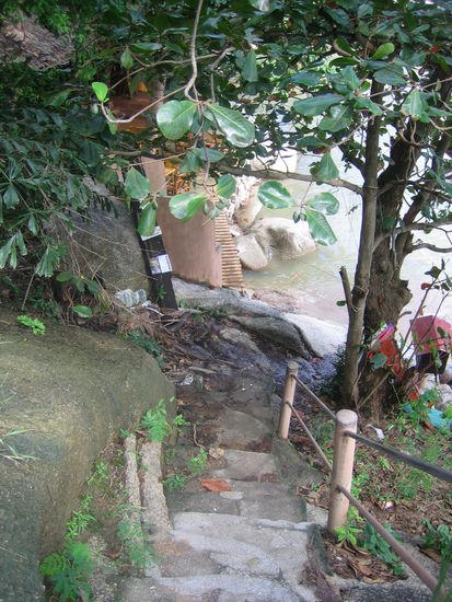 Der Steg verbindet uns mit der Anlage