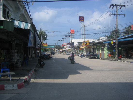 In der Hauptstadt Thong Sala