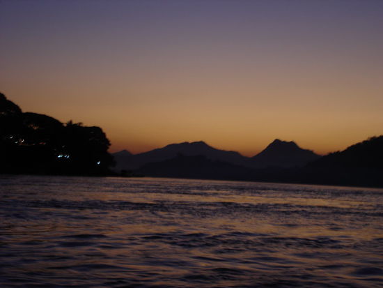 Sonnenuntergang am Mekong