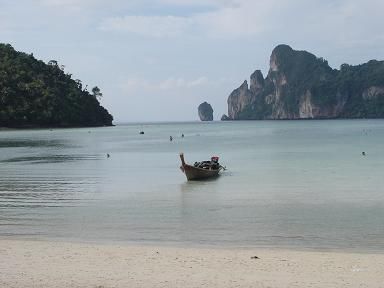 Strand in Ko Phi Phi Stadt