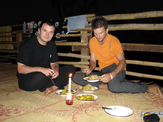 gemuetliches Abendessen