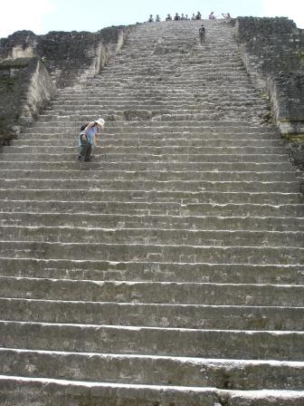 natuerlich bin ich auf jede Pyramide raufgeklettert
