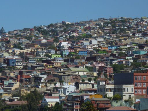 ....die Stadt zu besichtigen ist ein ewiges auf und ab - hier einer von 22 Hügeln von Valparaiso