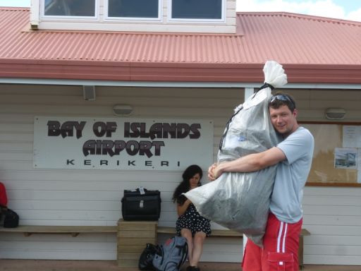 Endlich ist auch Torsten's Rucksack in Neuseeland eingetroffen!