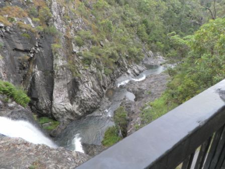 Cedar Creek Falls