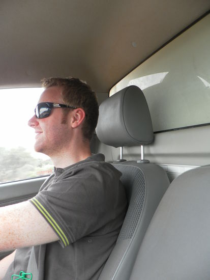 im "neuen" Camper kann man nicht mehr einfach während der Fahrt nach hinten klettern um Nachschub aus dem Kühlschrank zu holen