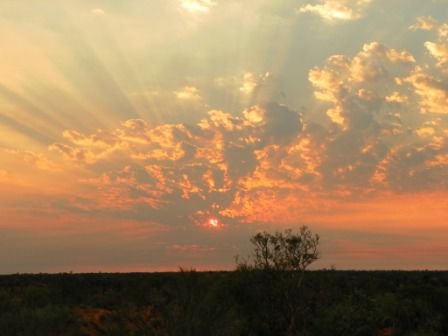 Sonnenaufgang am Ayers Rock