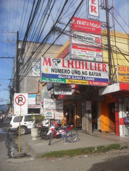 Suchspiel: Wo ist das Behördenschild?