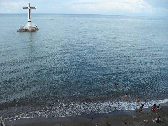 Versunkener Friedhof