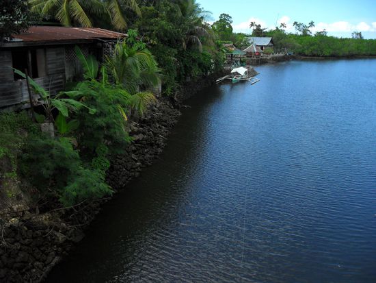 Haus mit fliessendem Wasser