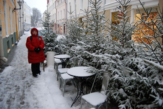 heute war es wohl etwas zu kühl, um draußen zu sitzen 