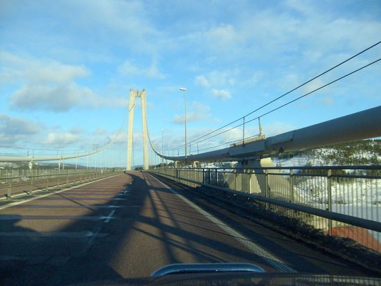 über die Höga-Kusten-Bron