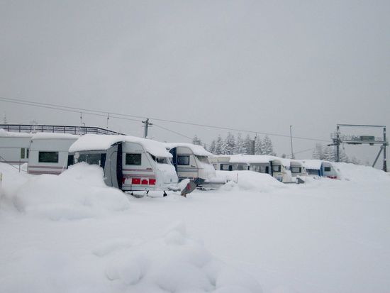 den tiefverschneiten