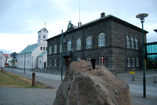 Alþingi (Parlament)