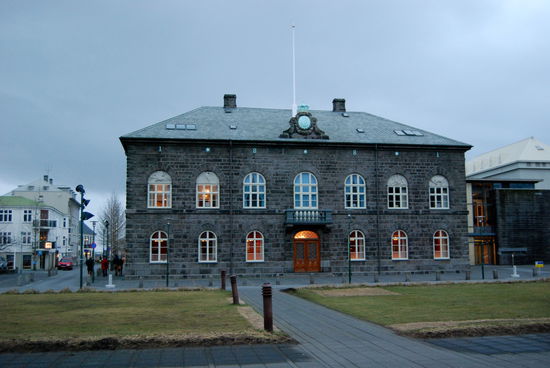 Alþingi (Parlament)