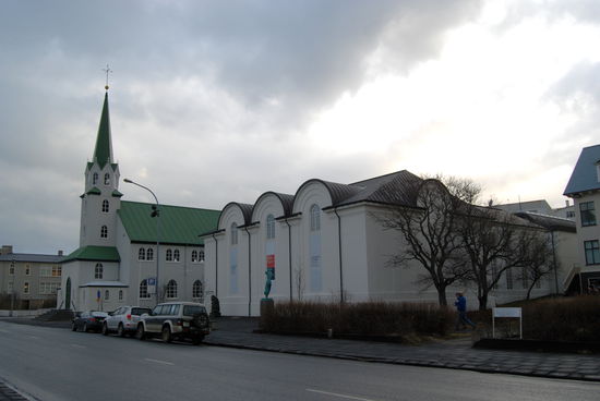 Nationalgalerie und Fríkirkja