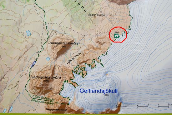 Informationstafel an der 550 bei Húsafell zeigt unseren Abstecher zum Gletscher Langjökull