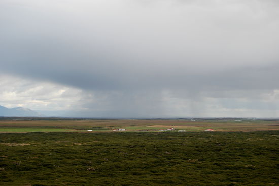 Regenschauer am Horizont