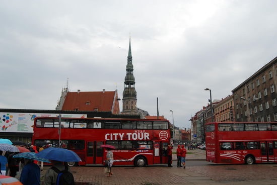 Touristenumschlag am Rathausplatz