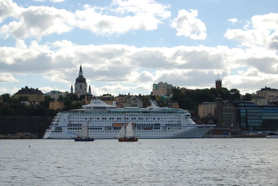die Birka Paradise an ihrem Liegeplatz Stadsgårdsterminalen