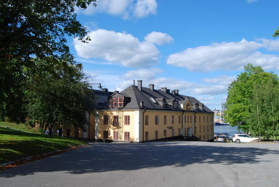 hinunter zum Anleger