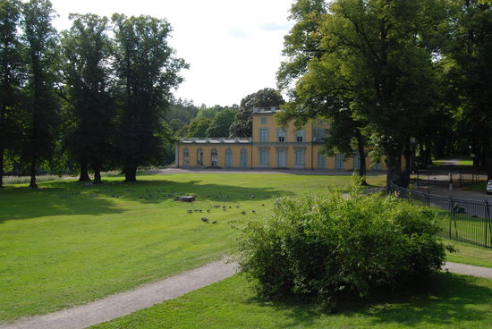 Blick vom Ekotemplet zu Gustav III:s Paviljong und