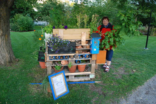 am Eingang zum Nutzgarten