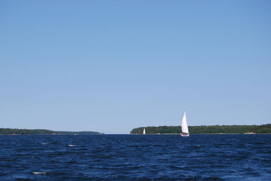 wieder nach Norden auf die Meerenge zwischen Björkö und Arholma zu