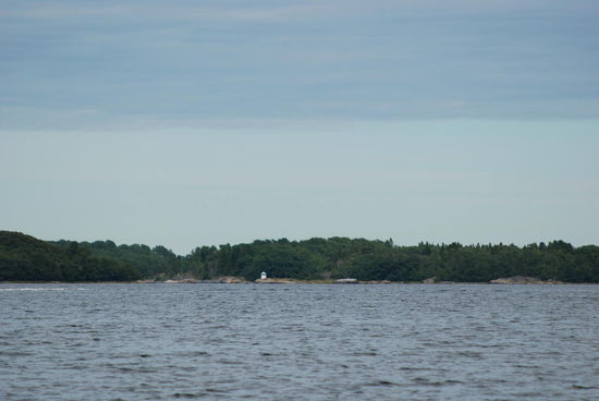 Leuchtturm Fårholmsrevet, den wir schon einmal am zweiten Tag passiert hatten