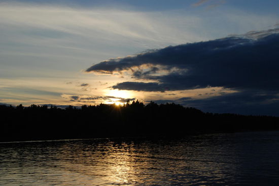an der Brücke genossen wir den Sonnenuntergang