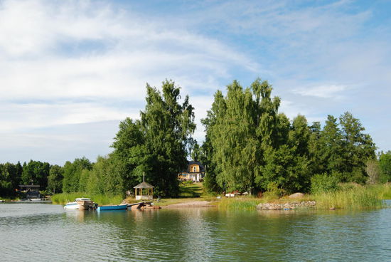 Herrgård im inneren Teil der Bucht