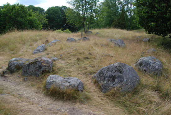 wieder ein Gräberfeld