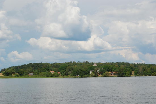 Håvgården, der Königshof der Vikingazeit