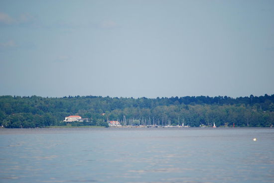 zum Gästehafen Skarholmen