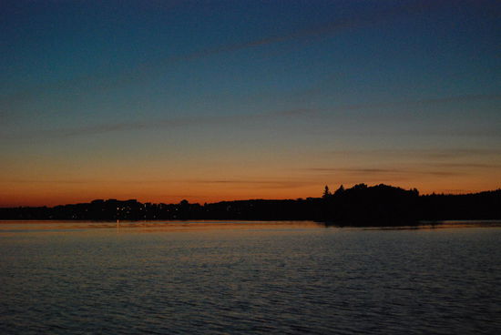 dem Sonnenuntergang entgegen nach Kungsängen