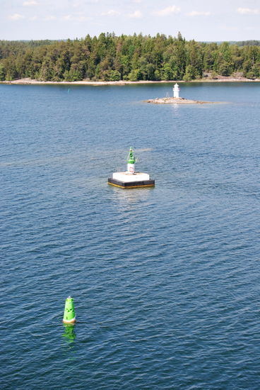 Växlet N und S mit Steuerbordtonne