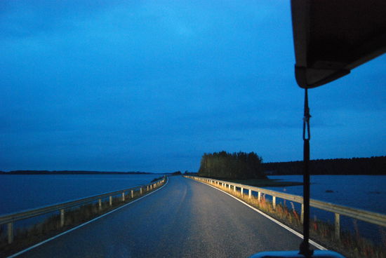 durch die Seenlandschaft