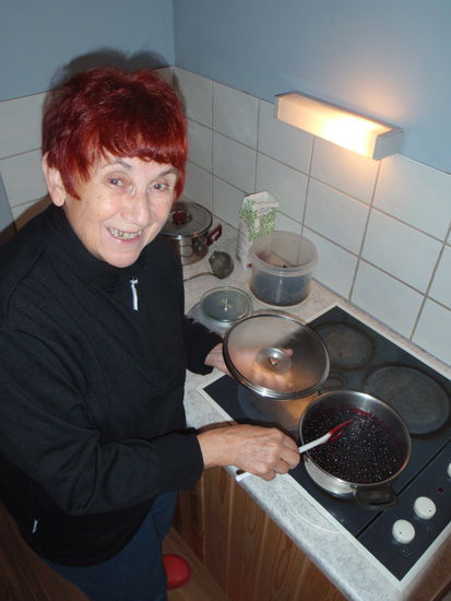 Christa kocht Blaubeerkonfitüre
