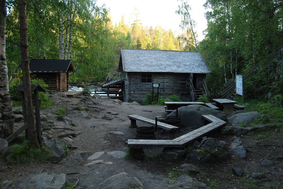 jetzt war alles menschenleer