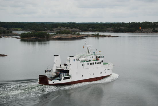 Fähren verbinden die Inseln