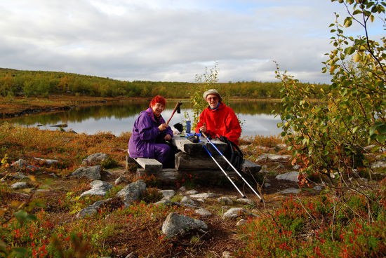 und Rast am See bei der Kota