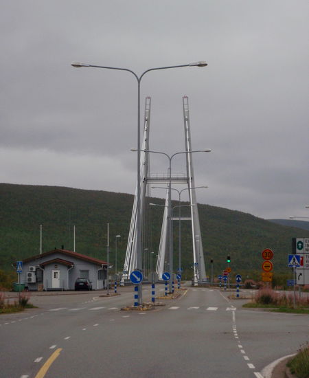Grenzbrücke über den Teno