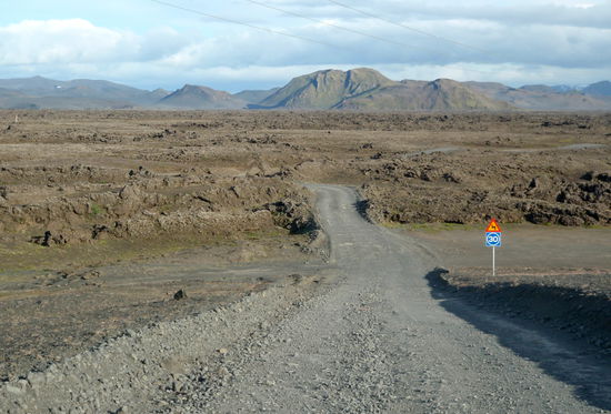 auf der ruppigen F208 in Richtung Landmannalaugar