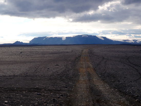 Piste auf den Hofsjökull zu