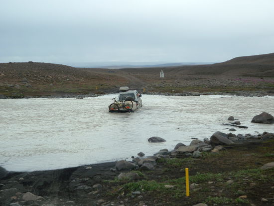 bis uns Einheimische den Weg wiesen
