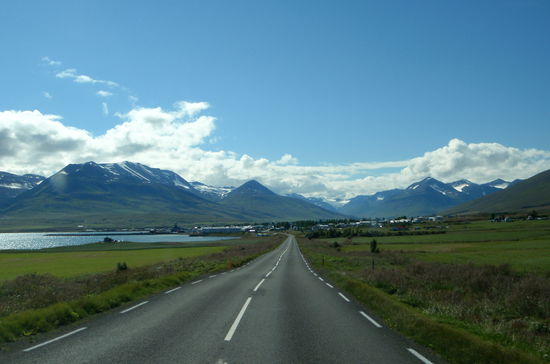 Dalvík kam in Sicht