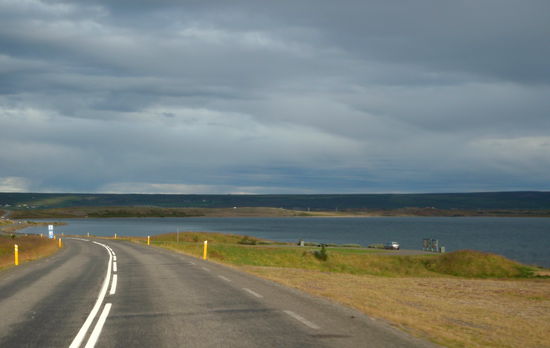 auf der N1 am Ljósavatn