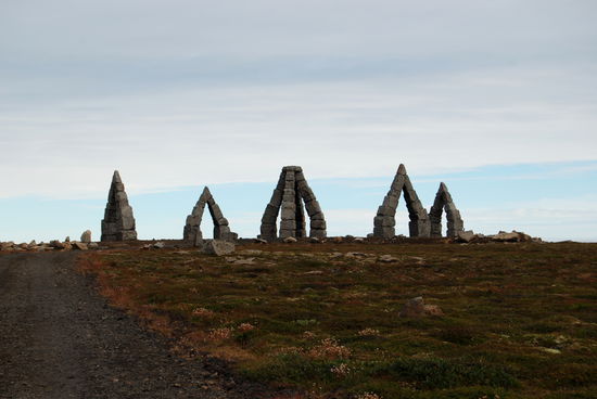 "Arctic-Henge" - Heimskautsgerðið